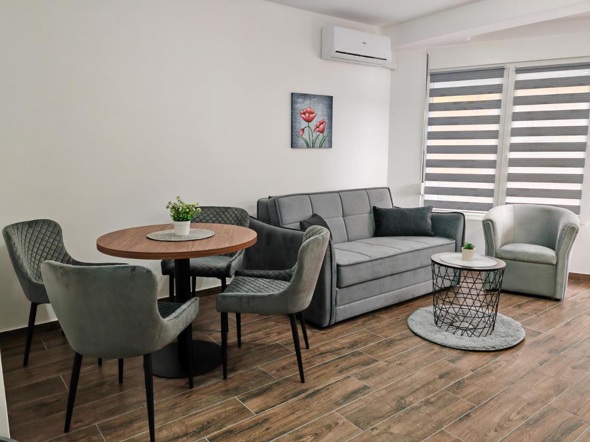 Apartamento Imperial Veliko Gradište Exterior foto