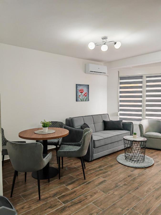 Apartamento Imperial Veliko Gradište Exterior foto
