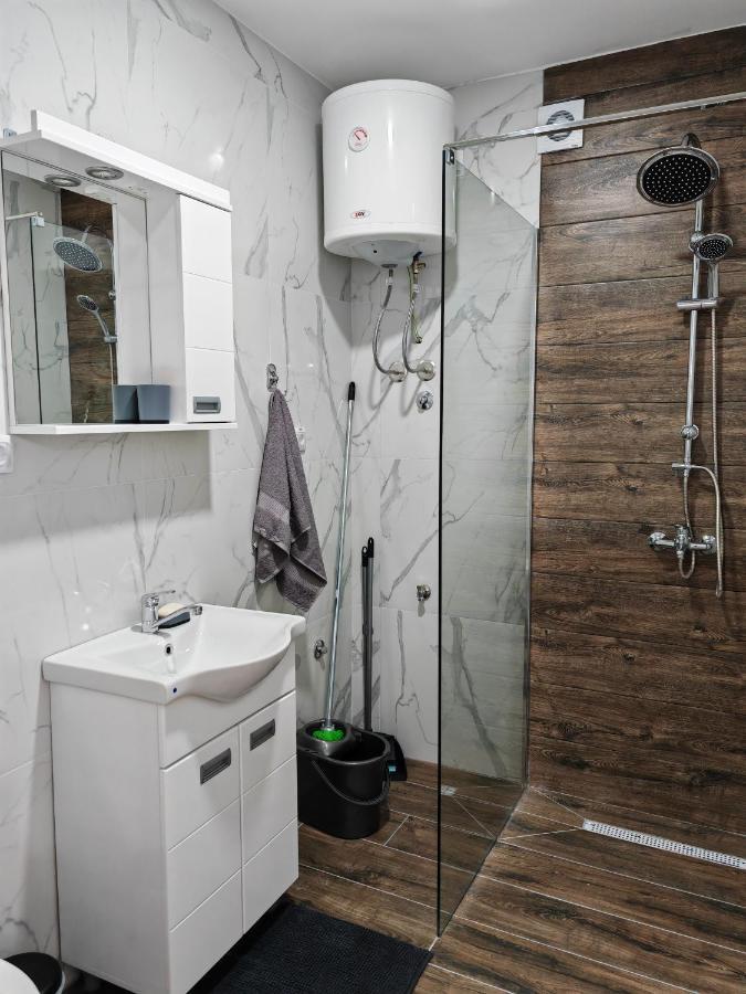 Apartamento Imperial Veliko Gradište Exterior foto