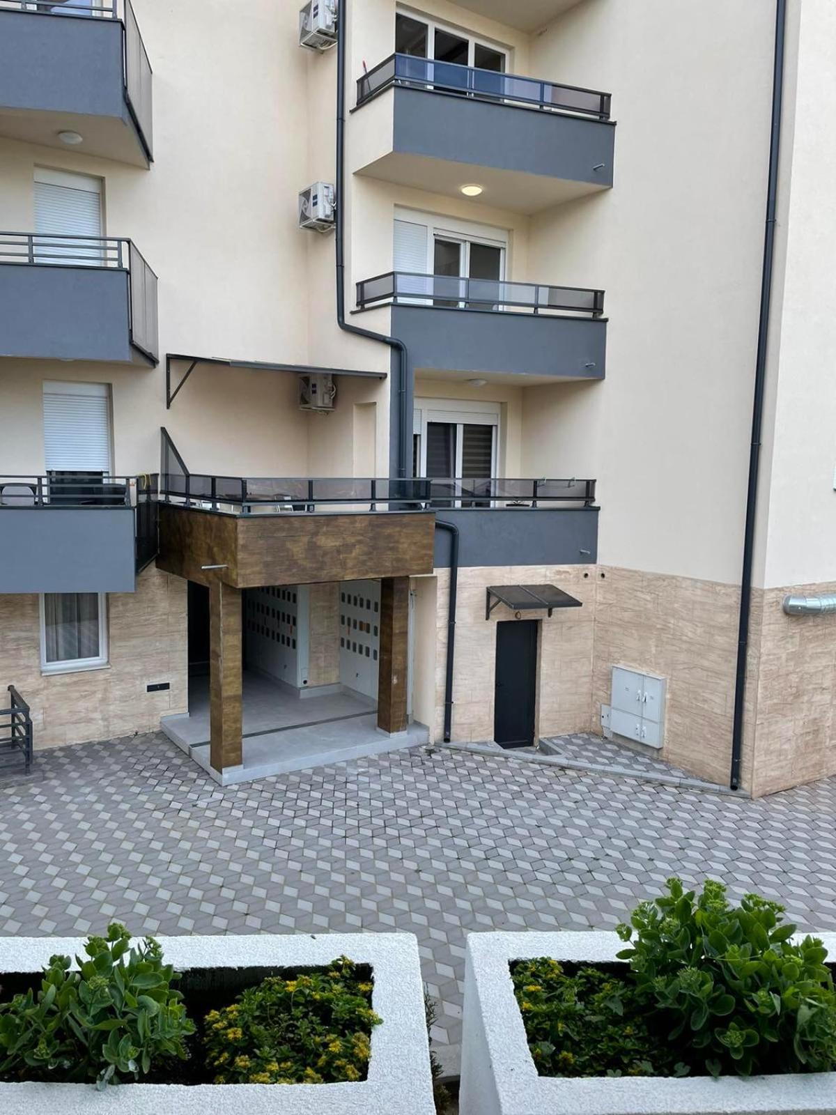 Apartamento Imperial Veliko Gradište Exterior foto